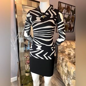 Petit Pois by Viviana G top